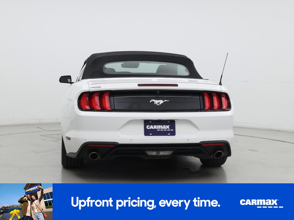 2021 Ford Mustang EcoBoost Image 6 of 25