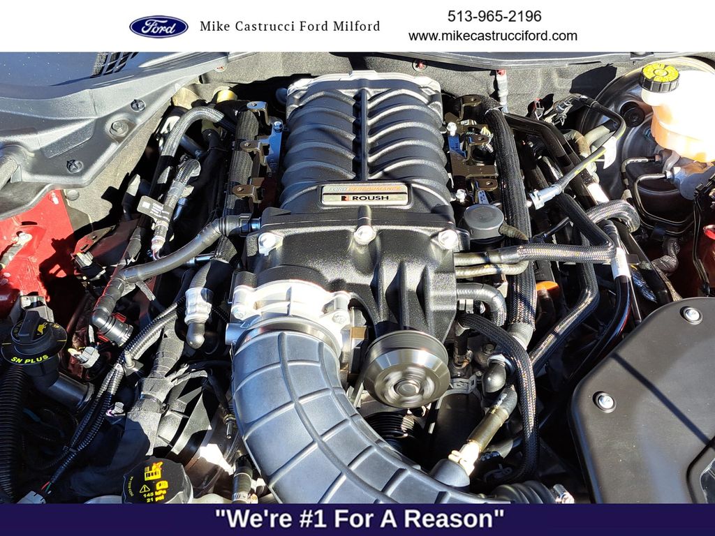 2021 Ford Mustang Image 10 of 27