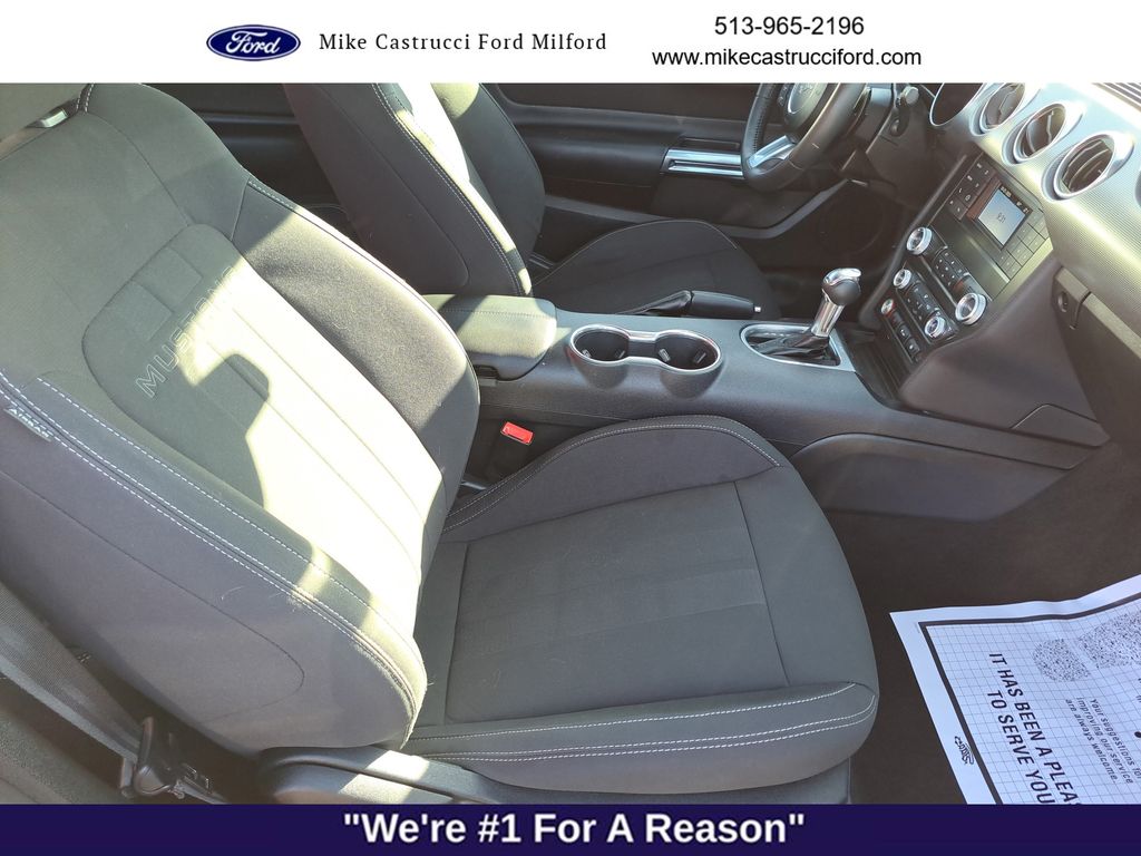 2021 Ford Mustang Image 12 of 27