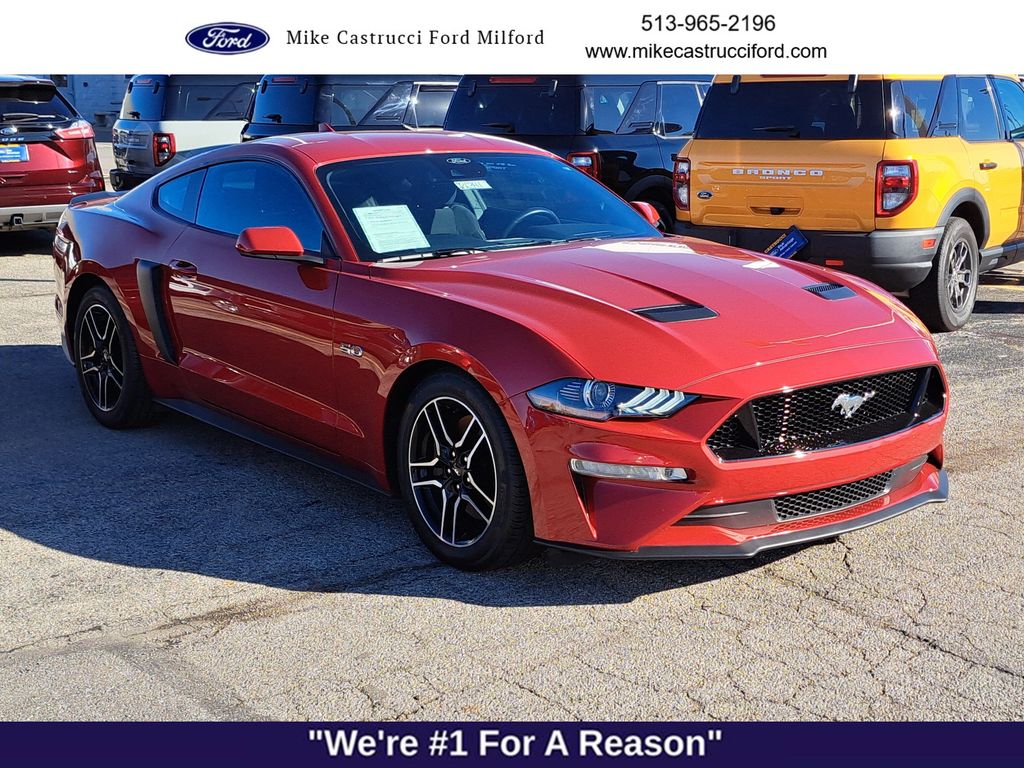 2021 Ford Mustang Image 3 of 27