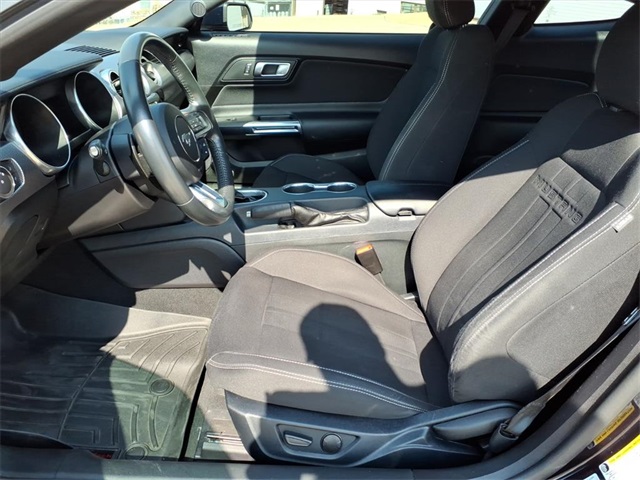 2021 Ford Mustang GT Image 8 of 19