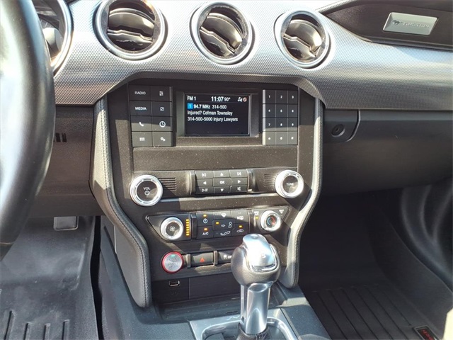 2021 Ford Mustang GT Image 17 of 19