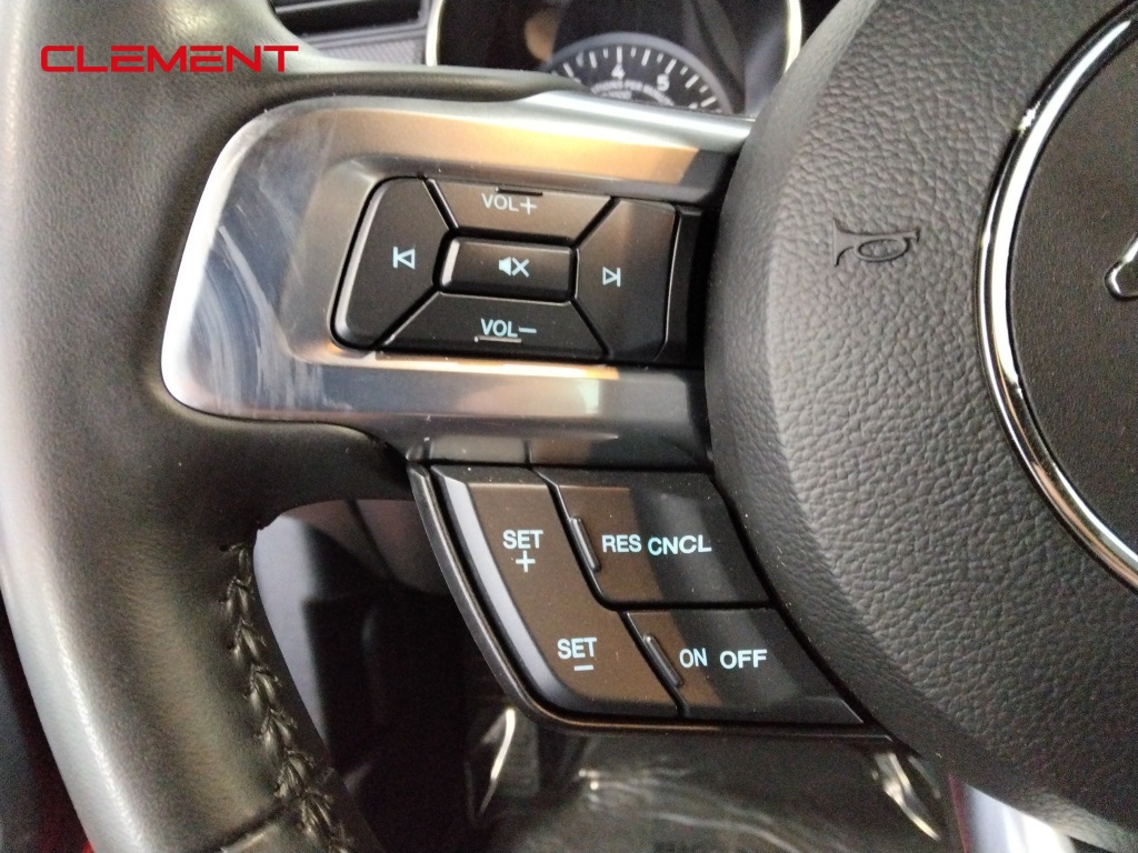 2021 Ford Mustang GT Image 32 of 37