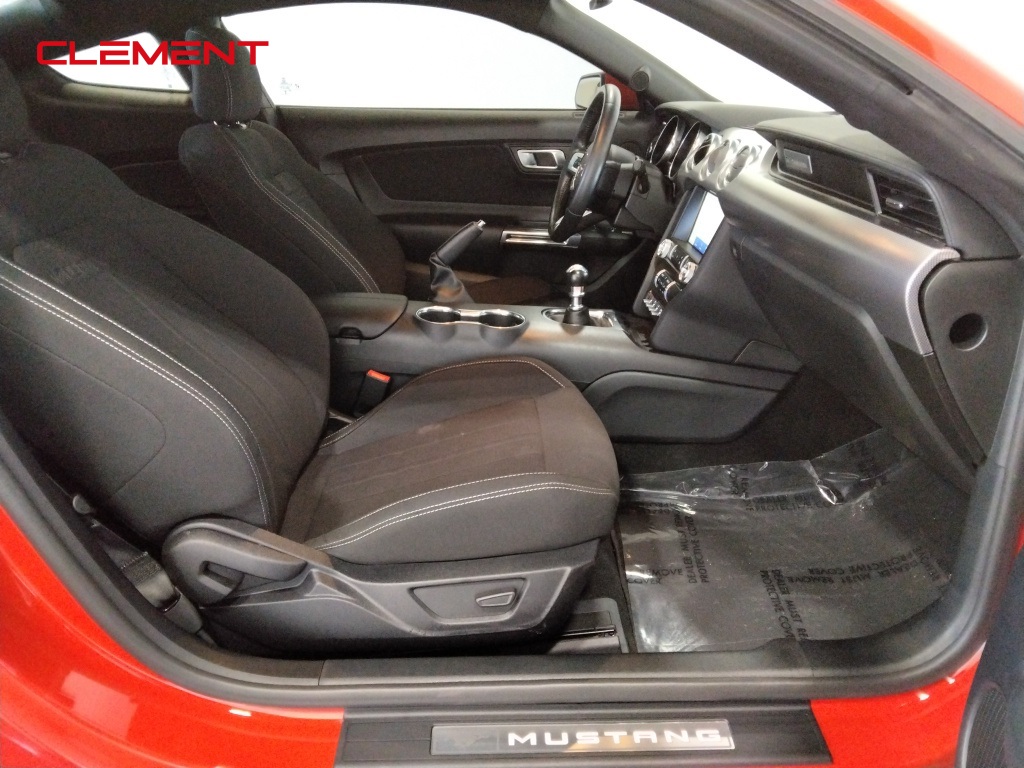 2021 Ford Mustang GT Image 35 of 37