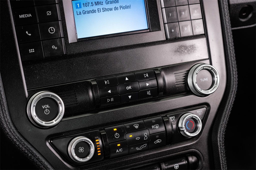 2021 Ford Mustang GT Image 32 of 56