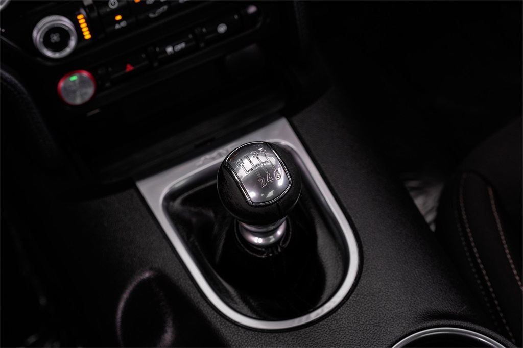 2021 Ford Mustang GT Image 38 of 56