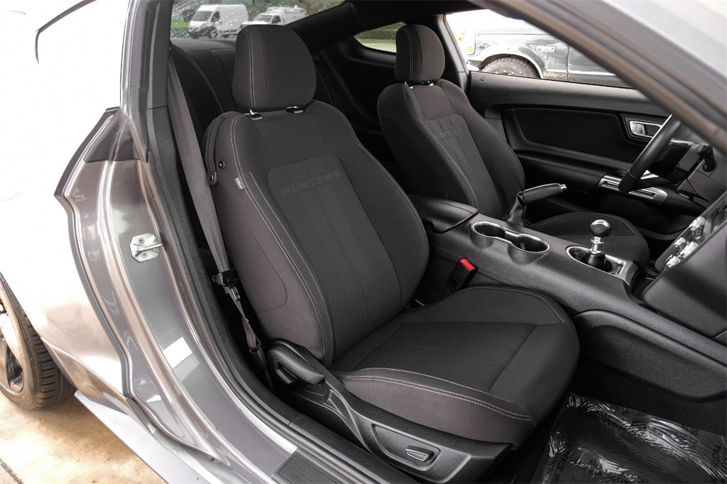 2021 Ford Mustang GT Image 19 of 56