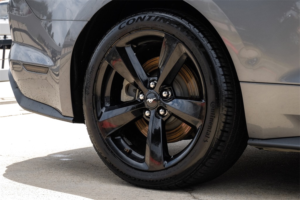 2021 Ford Mustang GT Image 15 of 56