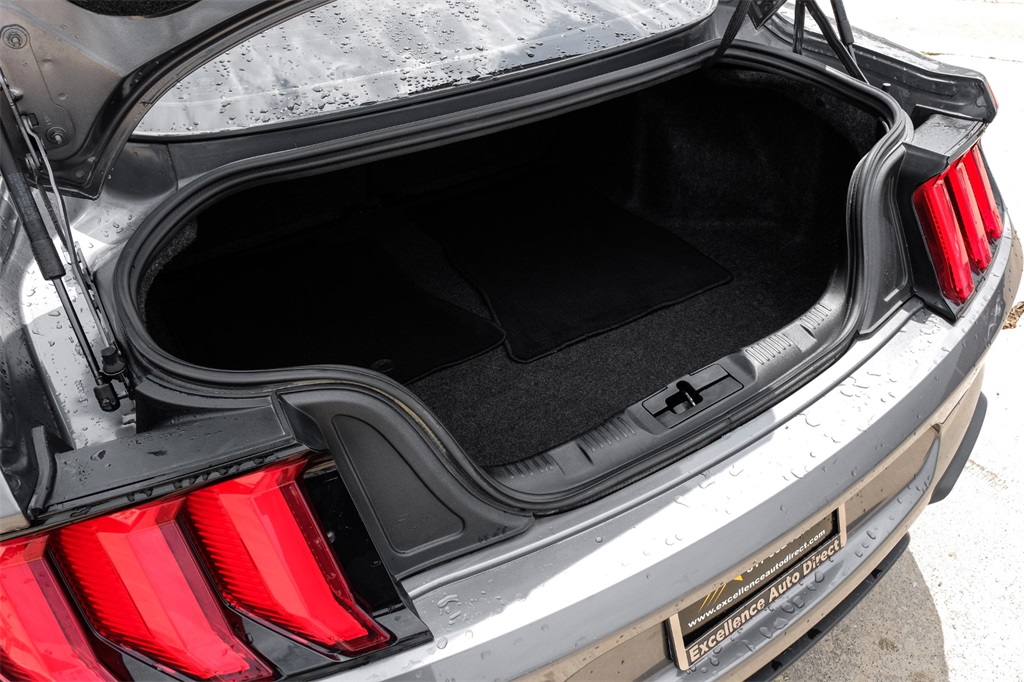 2021 Ford Mustang GT Image 17 of 56