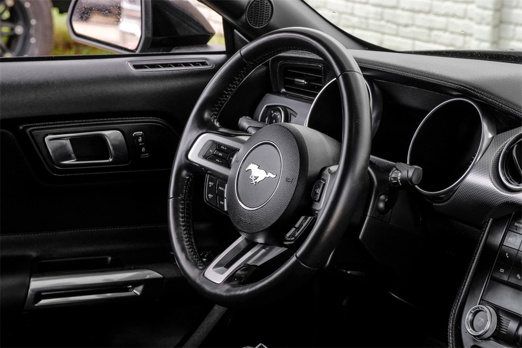 2021 Ford Mustang GT Image 25 of 56