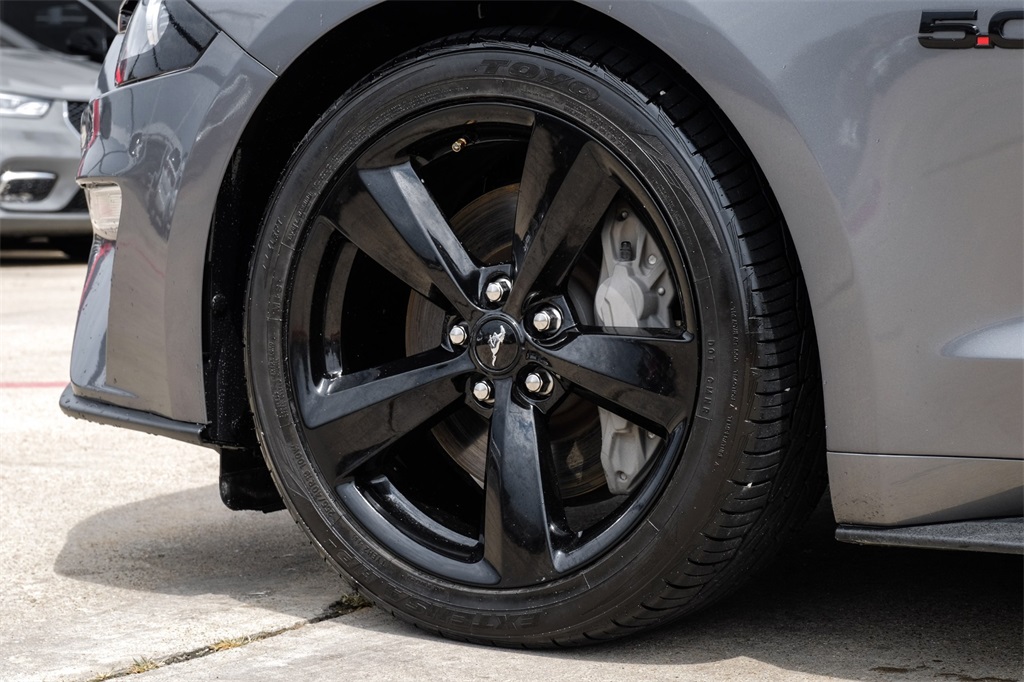 2021 Ford Mustang GT Image 14 of 56