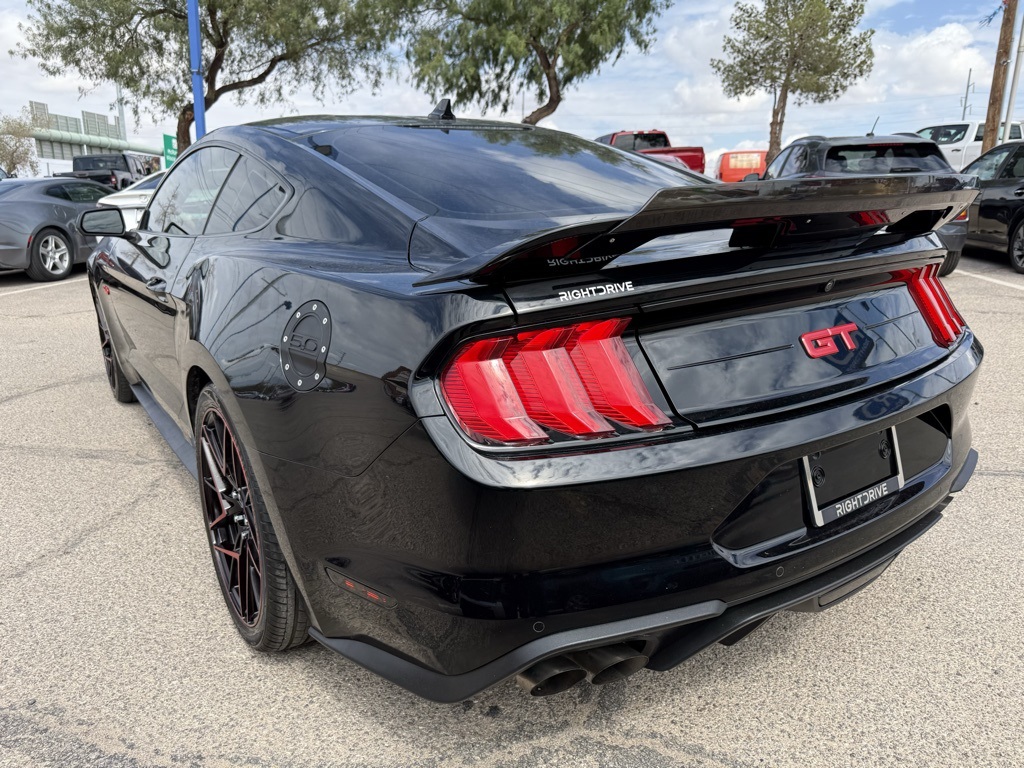 2021 Ford Mustang GT Image 7 of 25