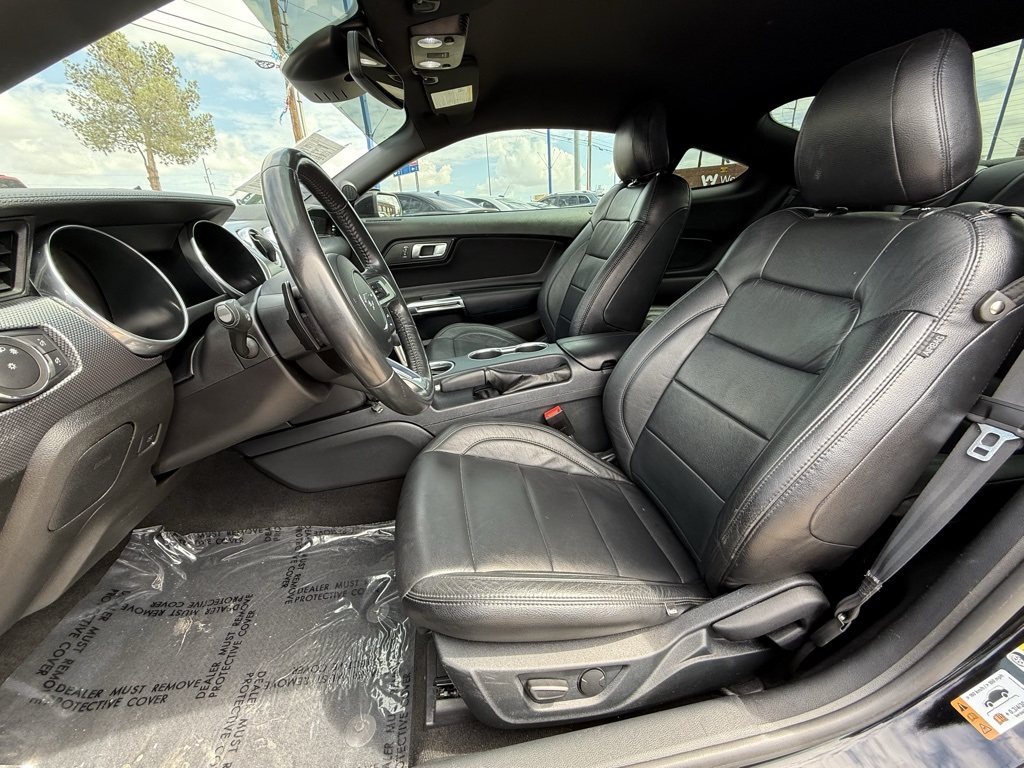 2021 Ford Mustang GT Image 16 of 25