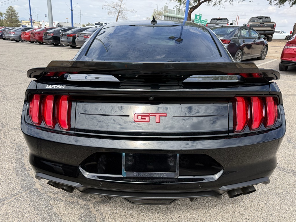2021 Ford Mustang GT Image 6 of 25