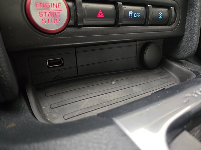 2021 Ford Mustang GT Image 11 of 29