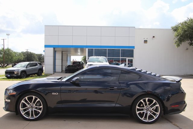 2021 Ford Mustang GT Premium Image 7 of 25