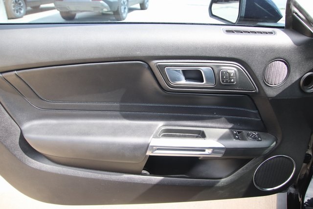 2021 Ford Mustang GT Premium Image 19 of 25