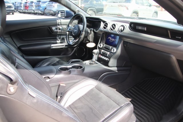2021 Ford Mustang GT Premium Image 16 of 25