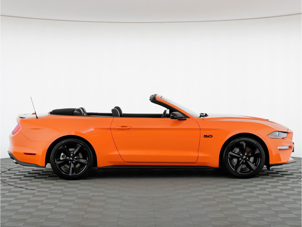 2021 Ford Mustang GT Premium Image 6 of 60