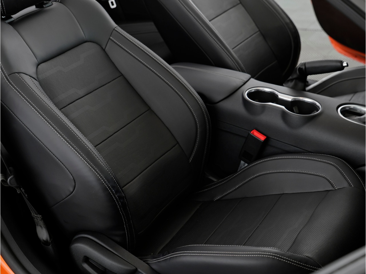 2021 Ford Mustang GT Premium Image 50 of 60