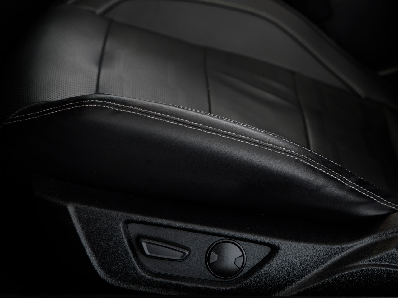 2021 Ford Mustang GT Premium Image 26 of 60