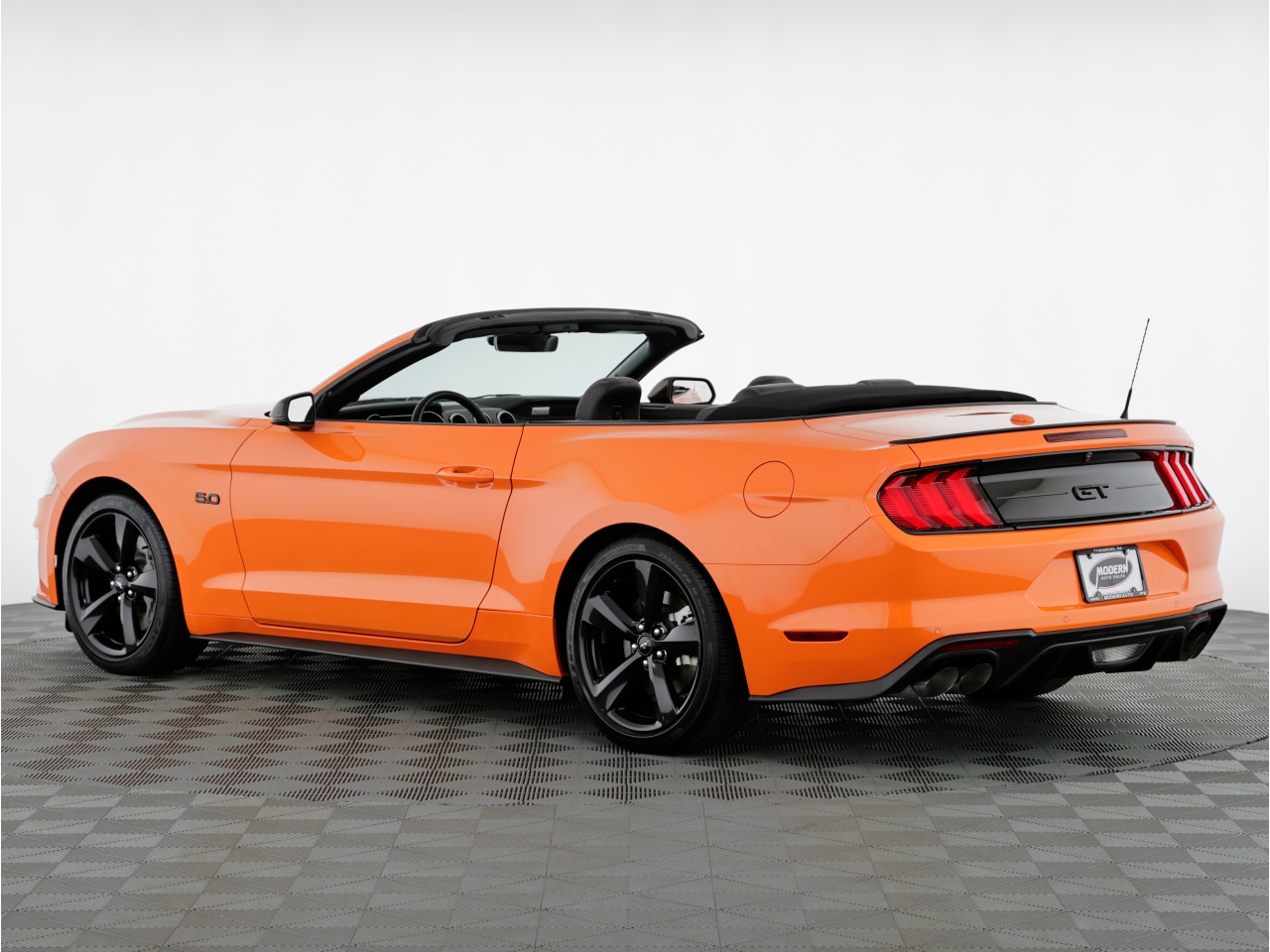 2021 Ford Mustang GT Premium Image 10 of 60