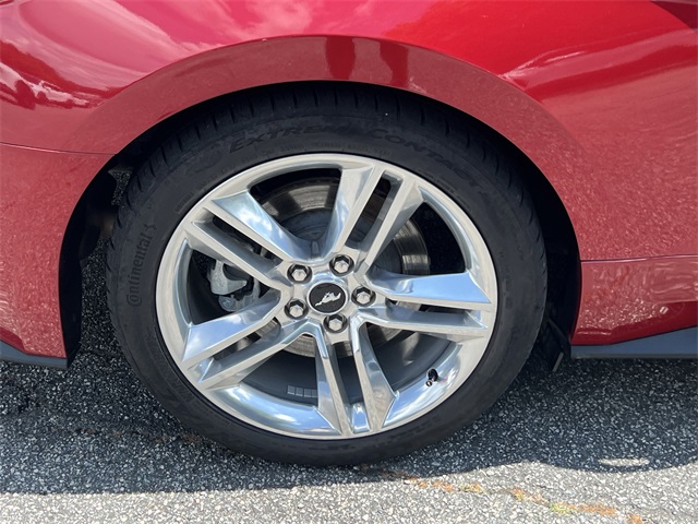 Vehicle image 9 of 32