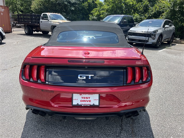 Vehicle image 6 of 32