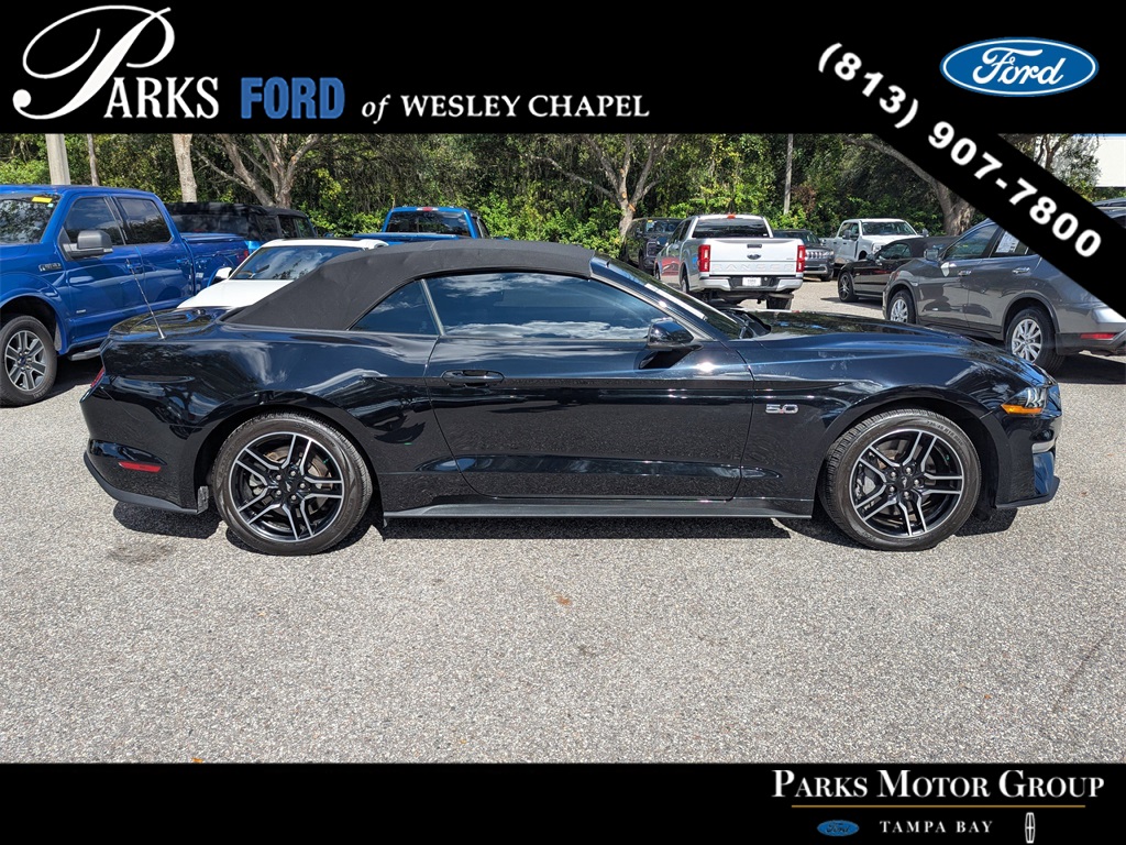 2021 Ford Mustang GT Premium Image 4 of 32