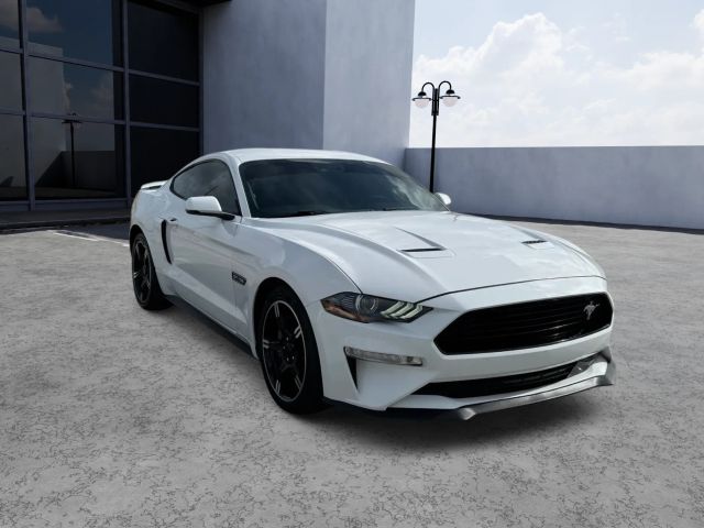 2021 Ford Mustang GT Premium Image 3 of 13