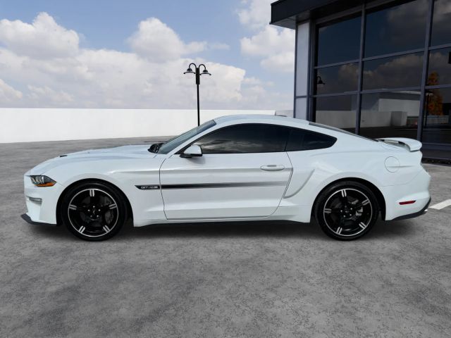2021 Ford Mustang GT Premium Image 8 of 13
