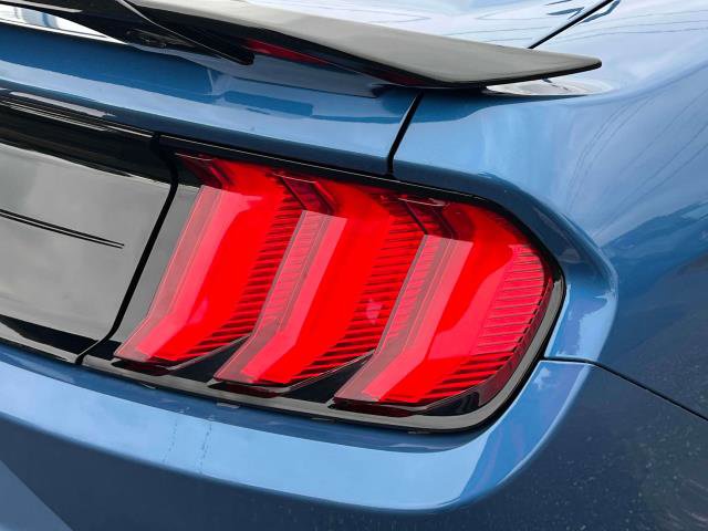 Vehicle image 11 of 32