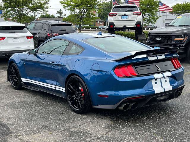 Vehicle image 6 of 32