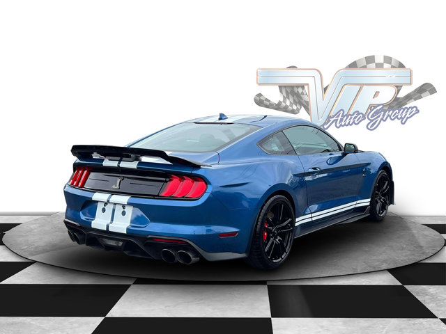 Vehicle image 4 of 32