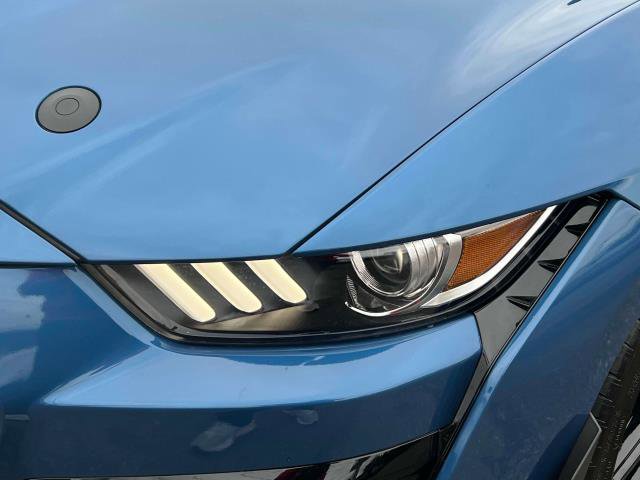 Vehicle image 9 of 32