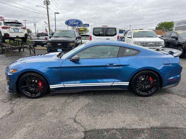 Vehicle image 7 of 32