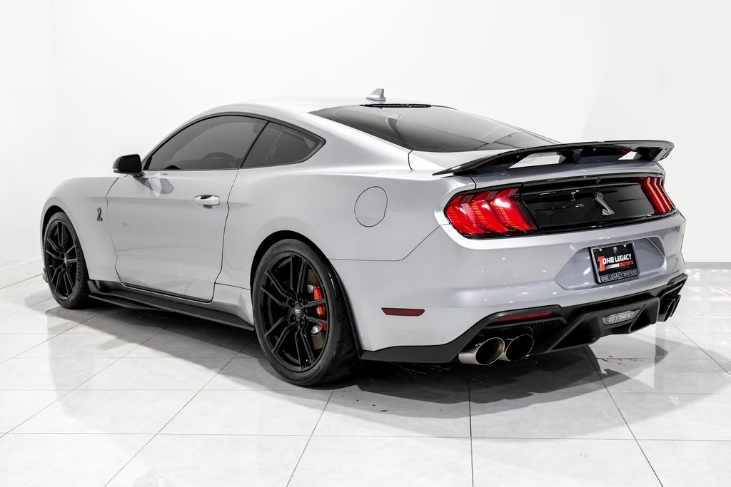 2021 Ford Mustang Shelby GT500 Image 6 of 49