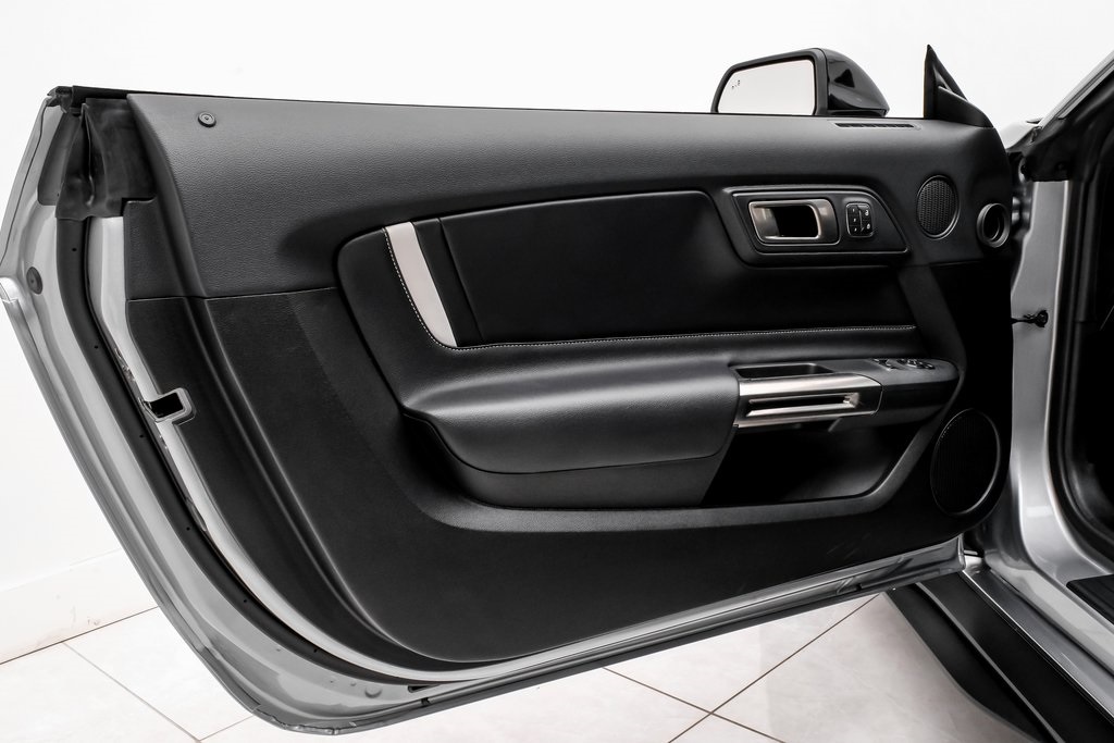 2021 Ford Mustang Shelby GT500 Image 34 of 49