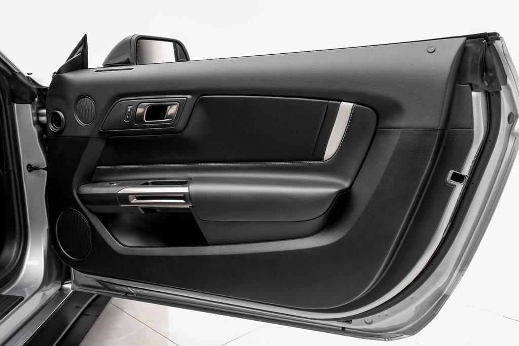 2021 Ford Mustang Shelby GT500 Image 41 of 49