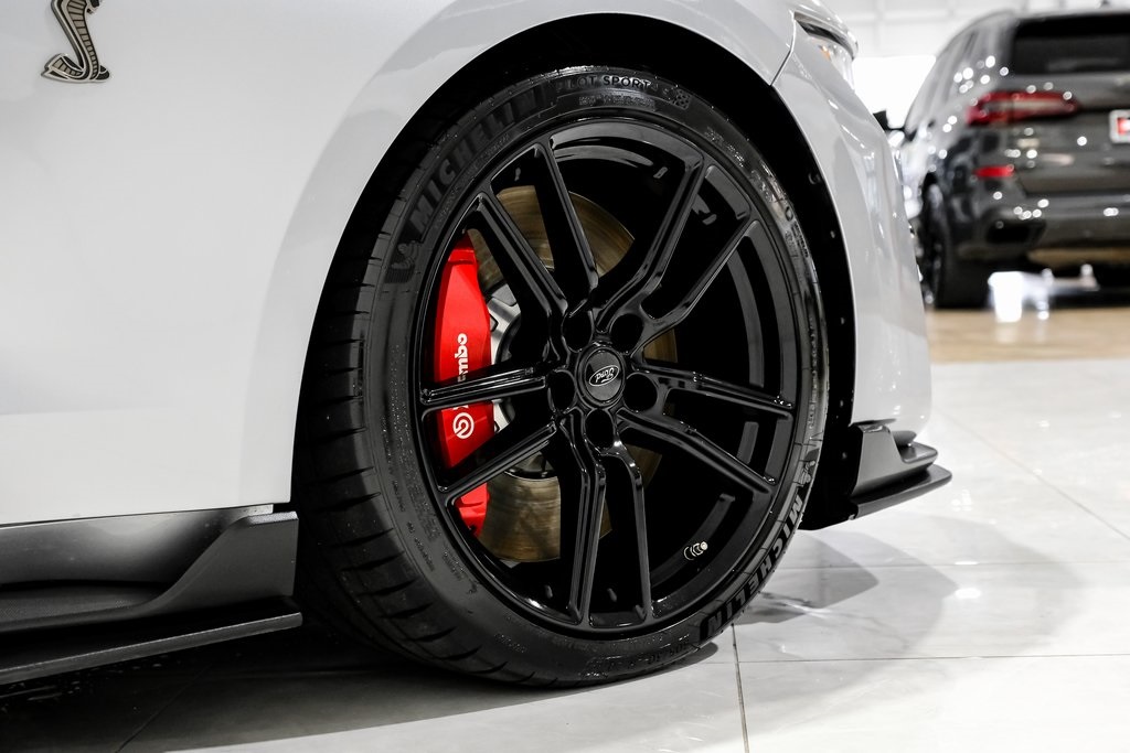 2021 Ford Mustang Shelby GT500 Image 12 of 49