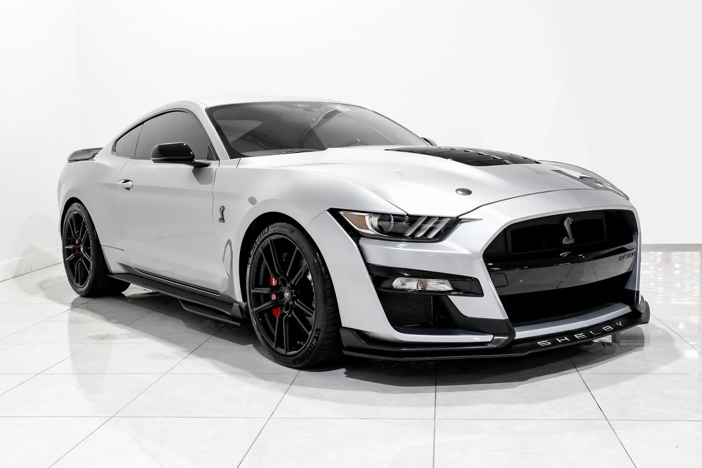 2021 Ford Mustang Shelby GT500 Image 3 of 49