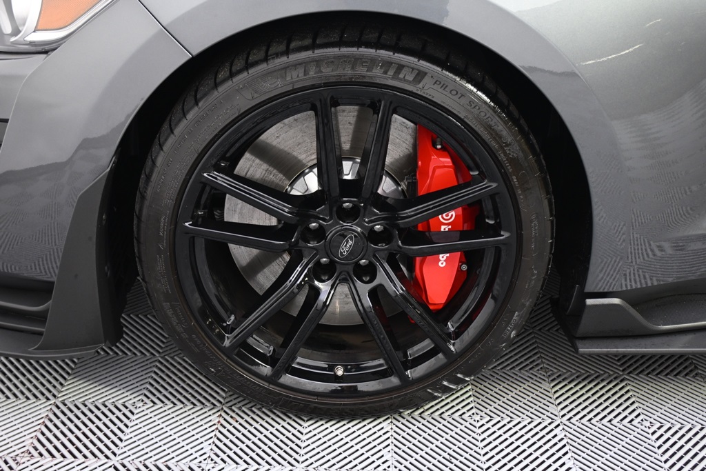 2021 Ford Mustang Shelby GT500 Image 12 of 41