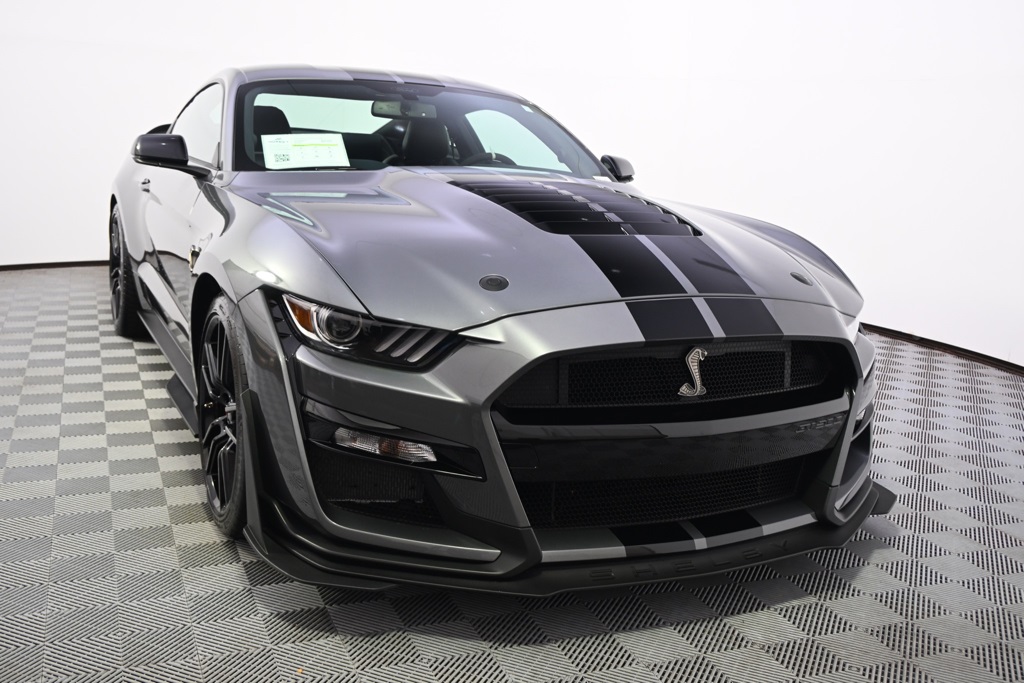 2021 Ford Mustang Shelby GT500 Image 4 of 41