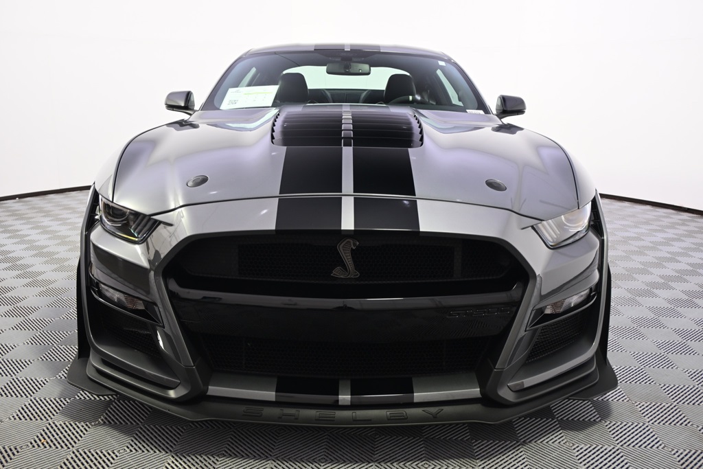 2021 Ford Mustang Shelby GT500 Image 3 of 41