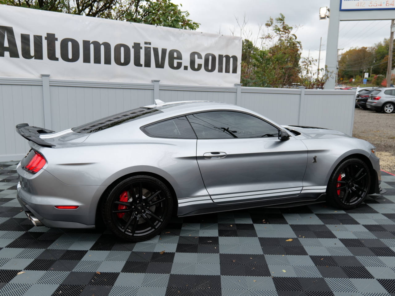 2021 Ford Mustang Shelby GT500 Image 17 of 100