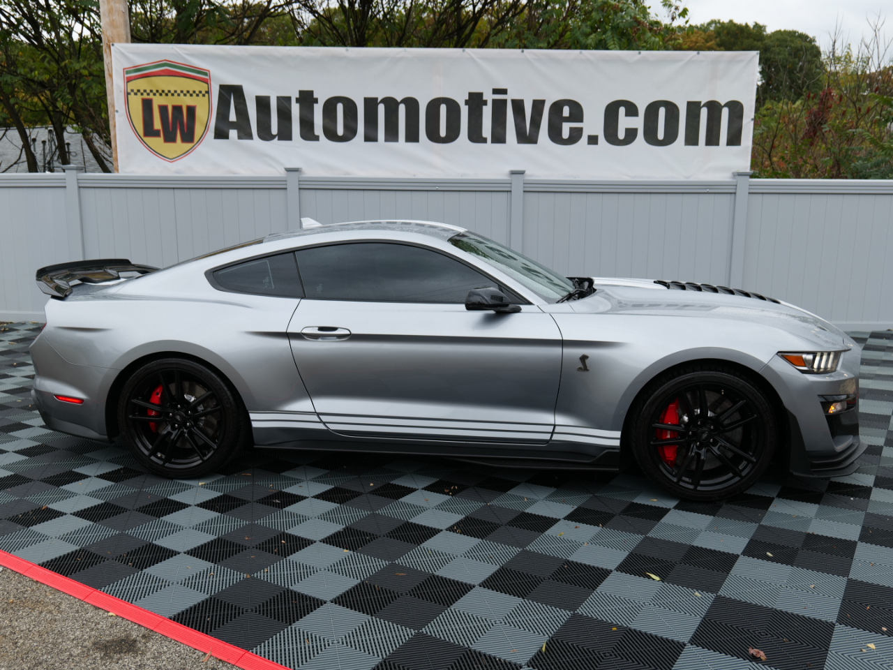 2021 Ford Mustang Shelby GT500 Image 13 of 100