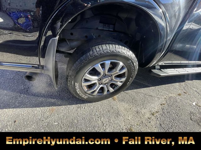 Vehicle image 2 of 32