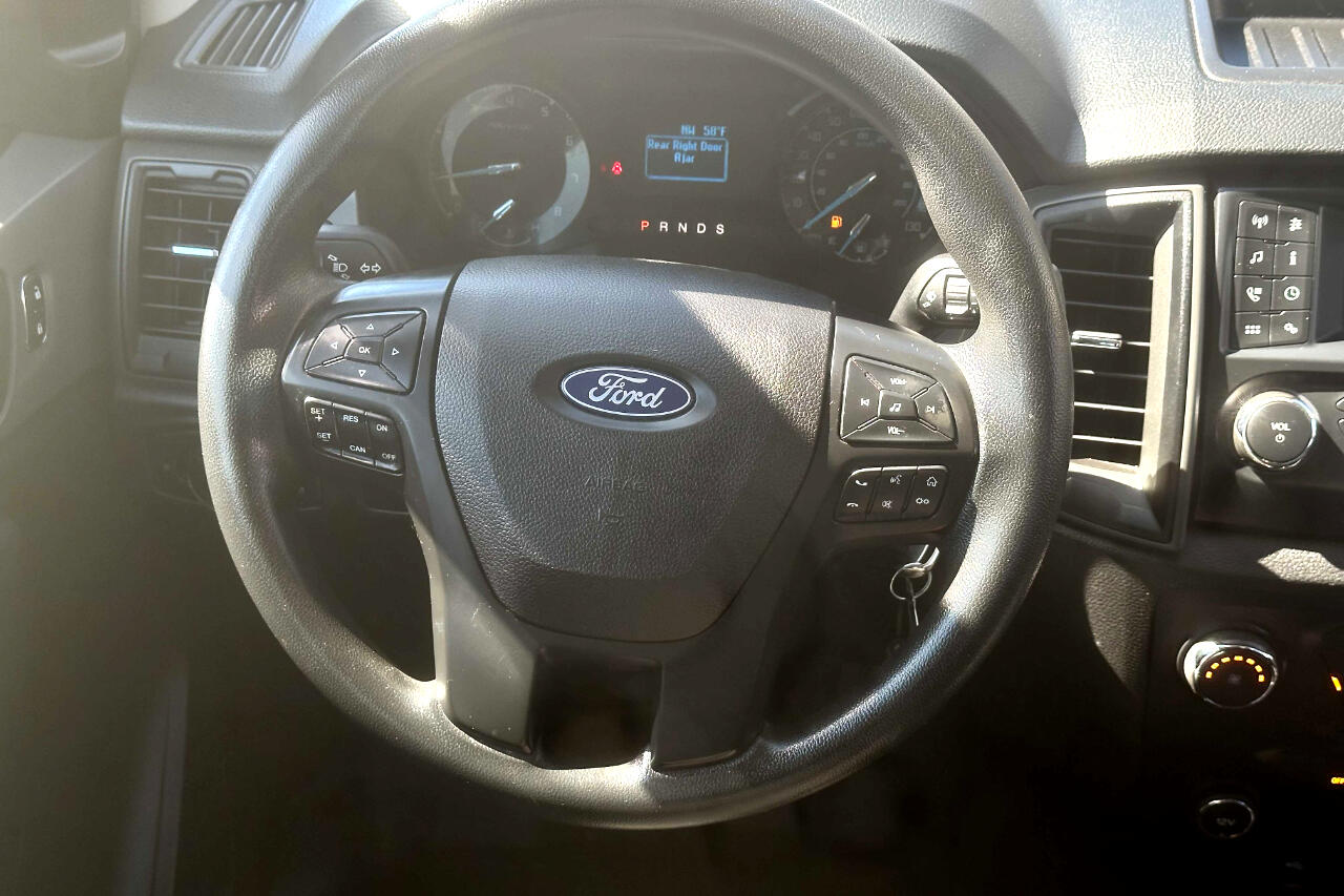 Vehicle image 15 of 24