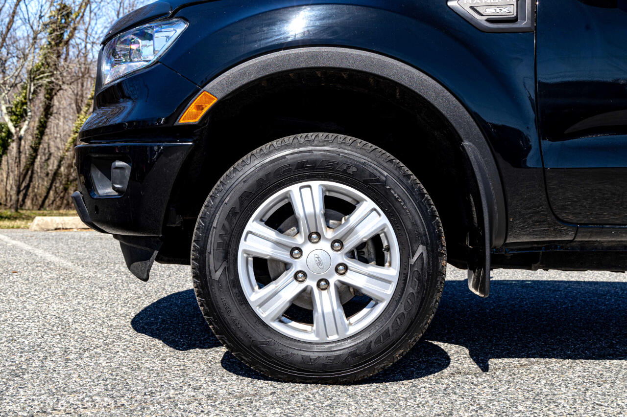 Vehicle image 10 of 24