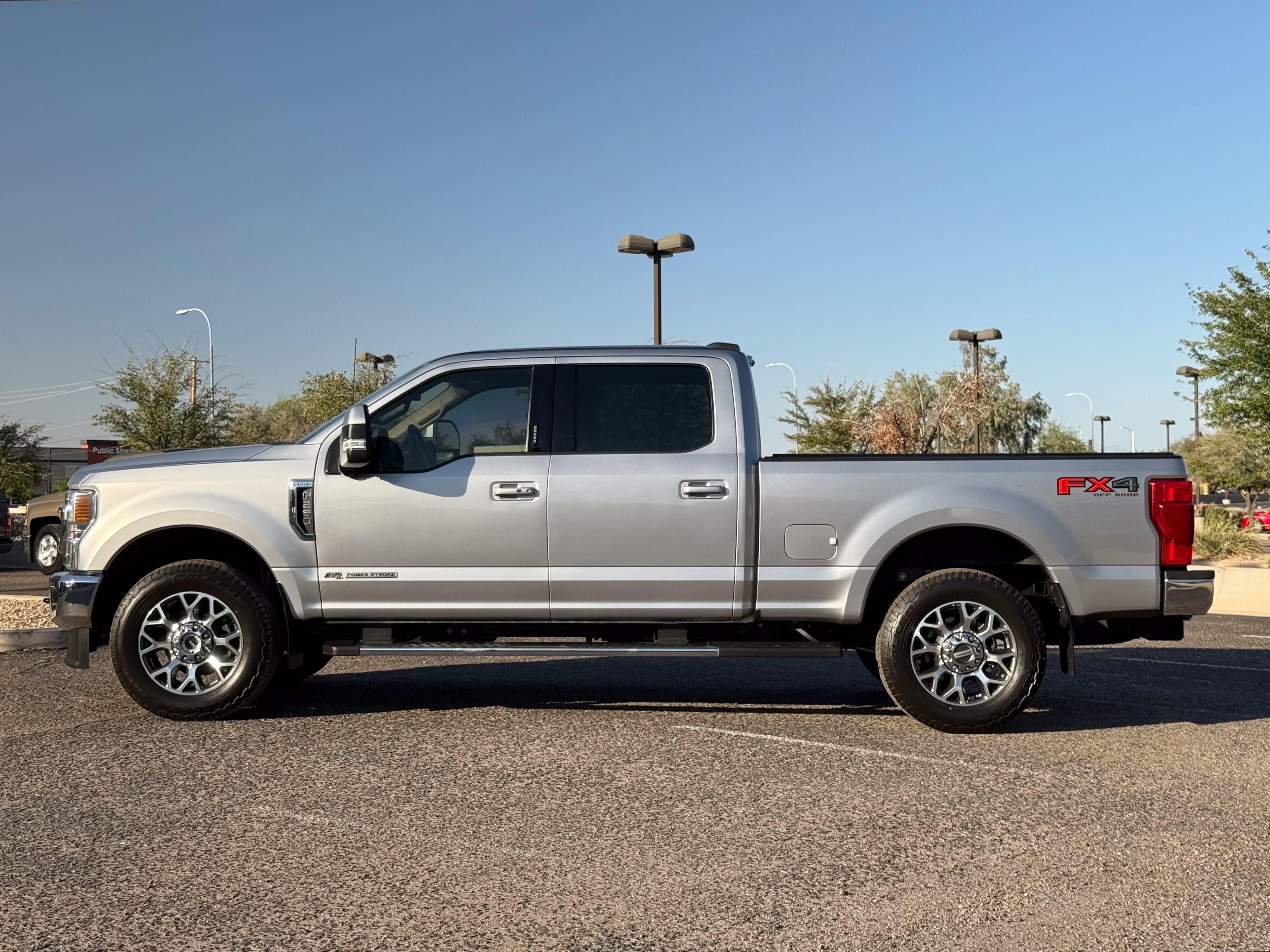 Vehicle image 8 of 40